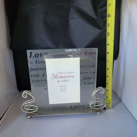 Vintage 4"x6" Treasured Memories by Ganz picture frame with removable metal base - Picture 4 of 9